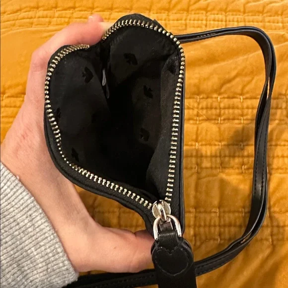 Kate Spade Black Leather Wristlet/Lanyard style - Picture 2 of 3